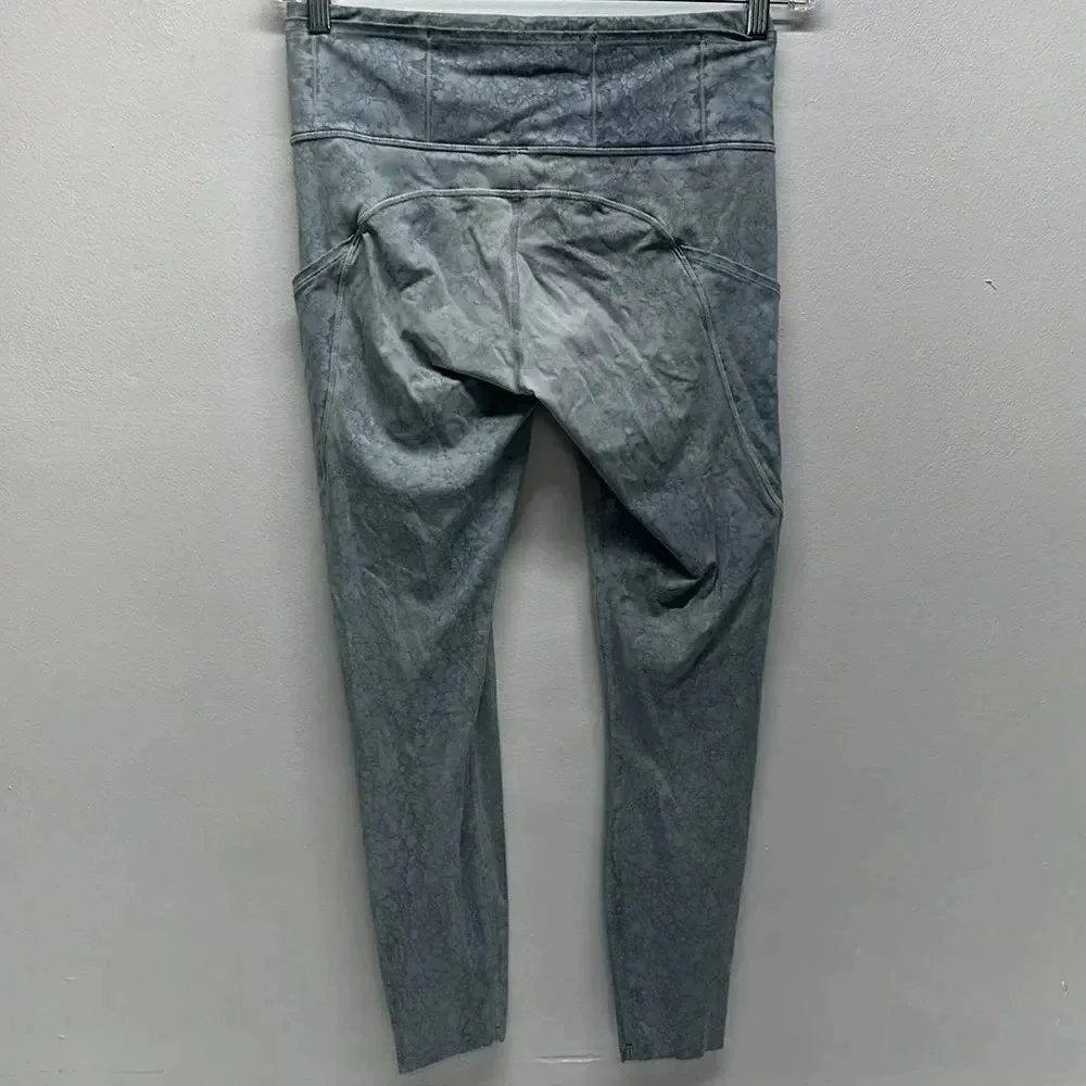 Lululemon Fast and Free Nulux Tights Leggings Athletic Pants Blue 25”  Size 10